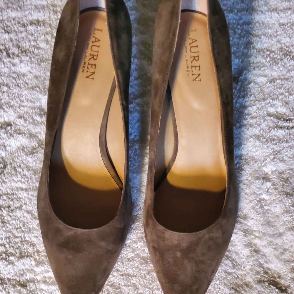 Ralph Lauren "Olive Green" Heels Classic Suede Pumps